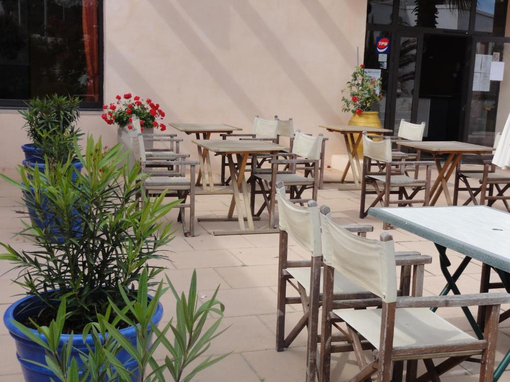 Hotel L'Hacienda Martigues Εξωτερικό φωτογραφία