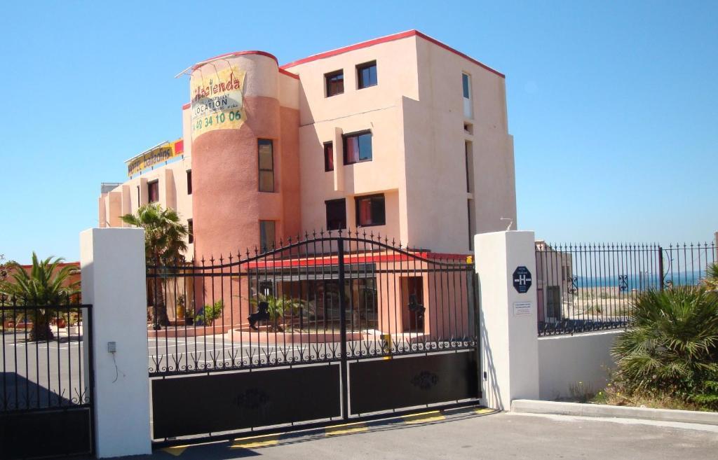 Hotel L'Hacienda Martigues Εξωτερικό φωτογραφία