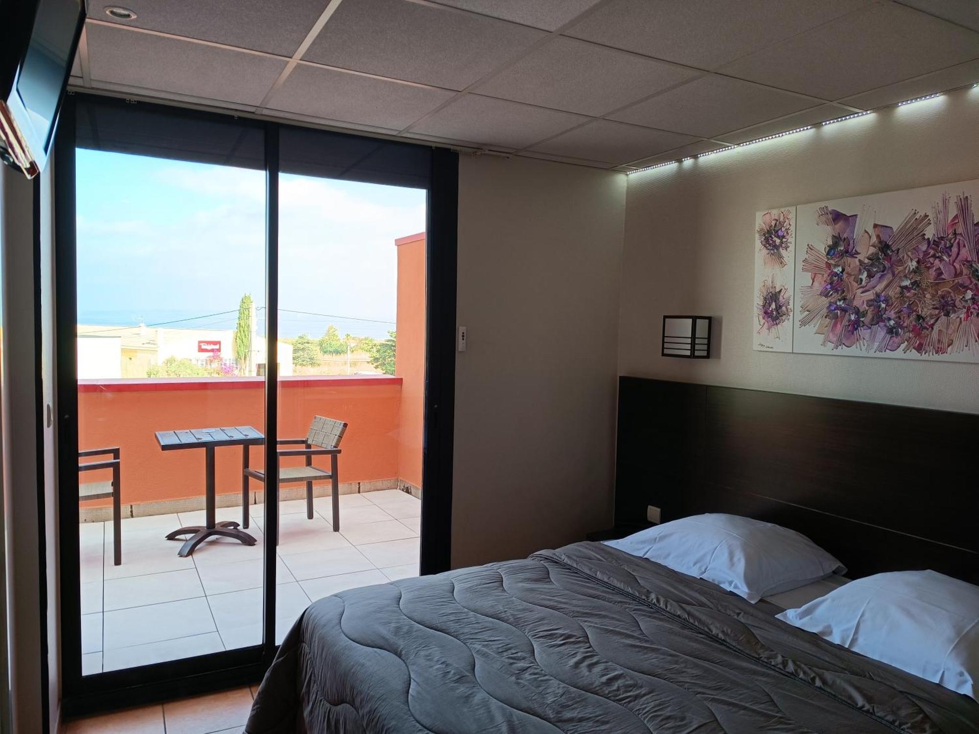 Hotel L'Hacienda Martigues Εξωτερικό φωτογραφία