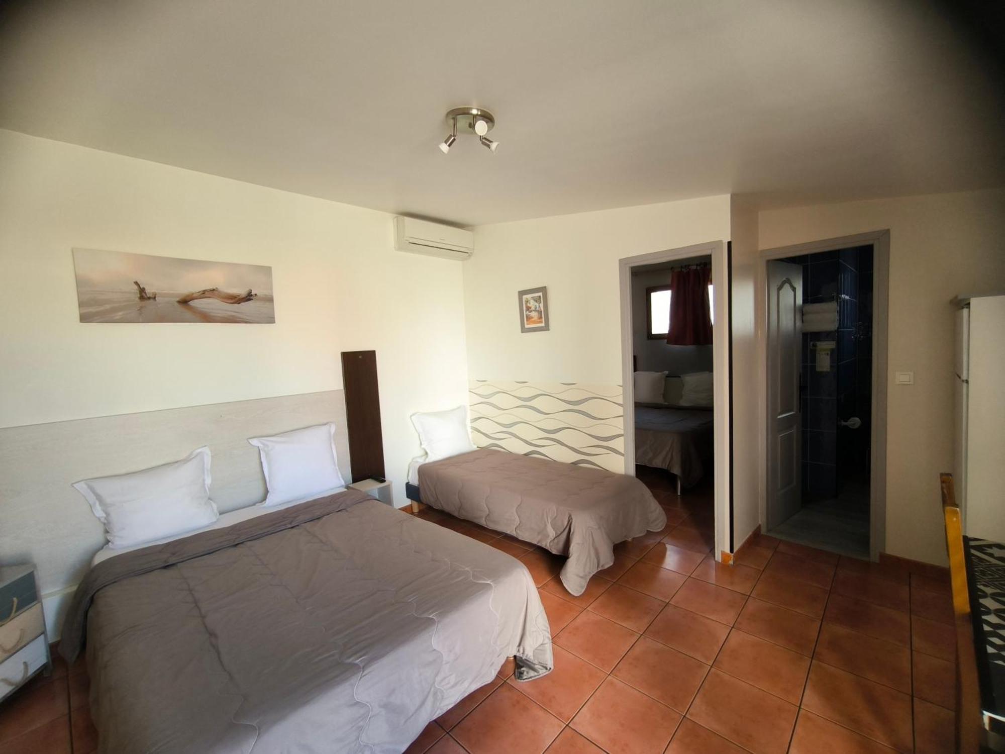 Hotel L'Hacienda Martigues Εξωτερικό φωτογραφία
