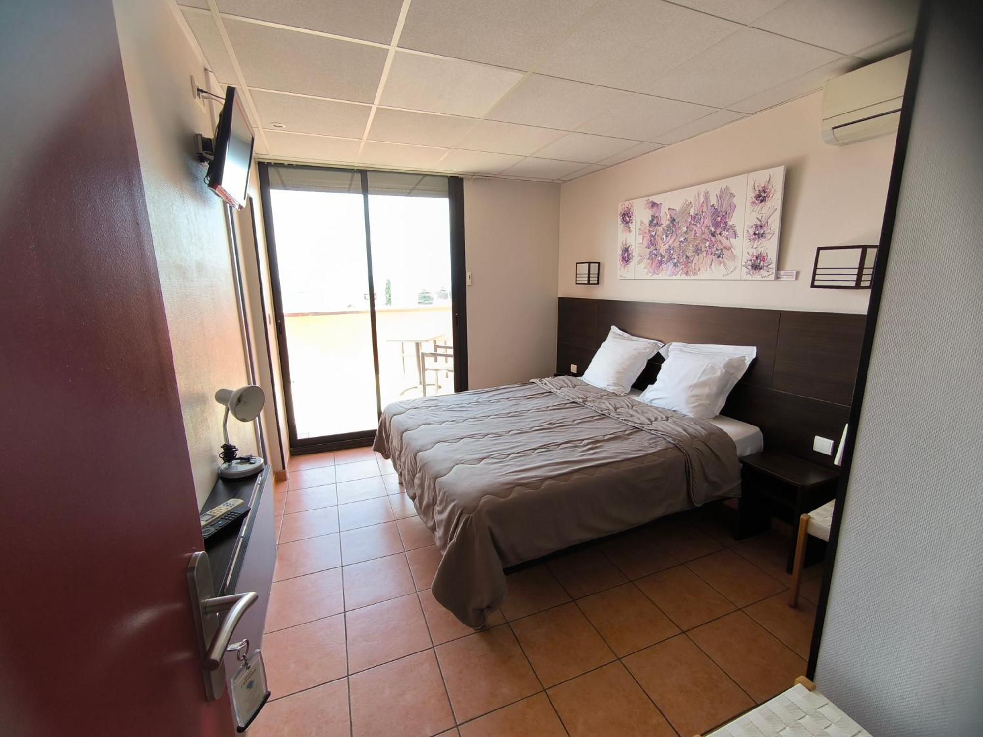 Hotel L'Hacienda Martigues Εξωτερικό φωτογραφία