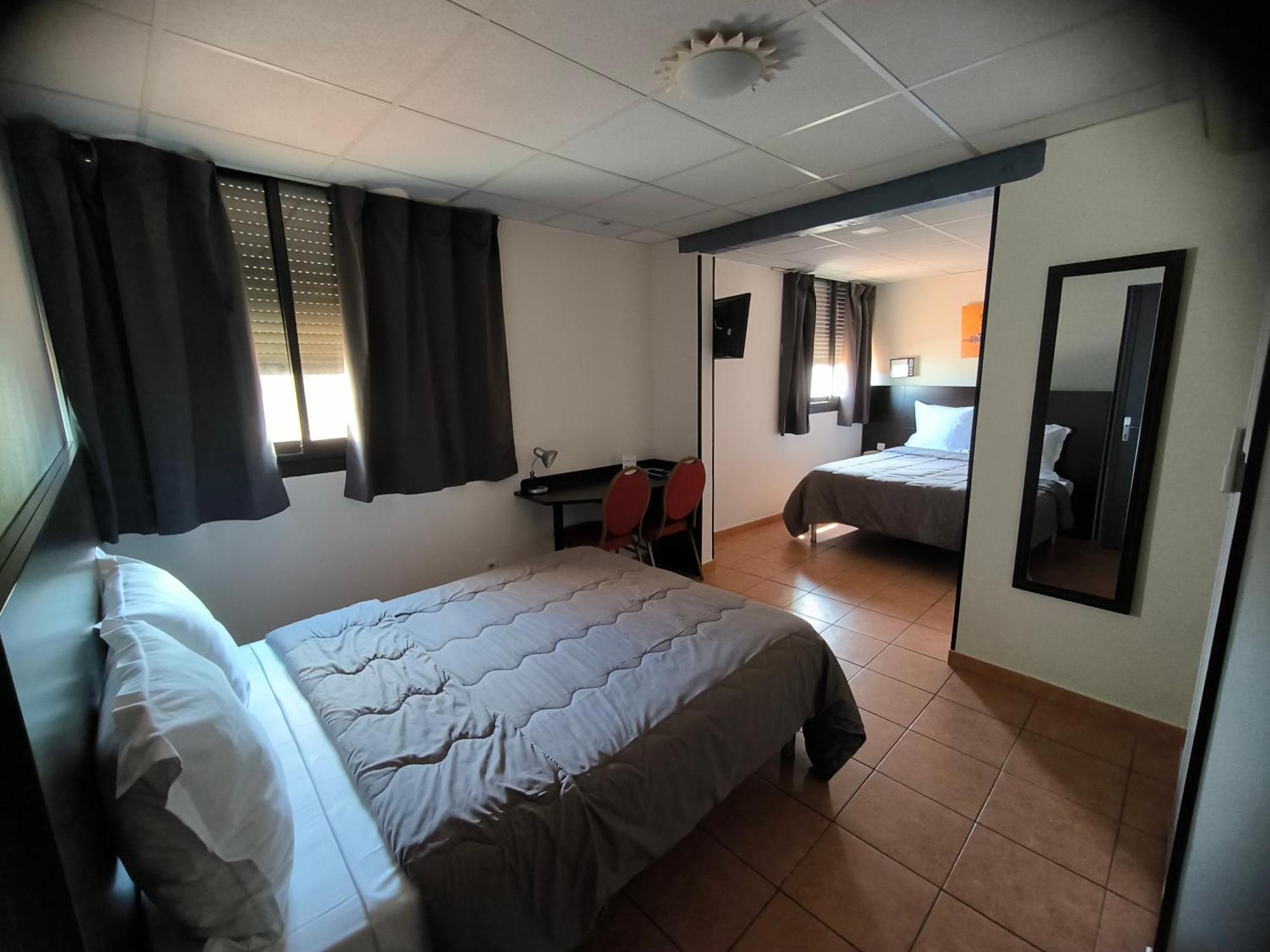 Hotel L'Hacienda Martigues Εξωτερικό φωτογραφία