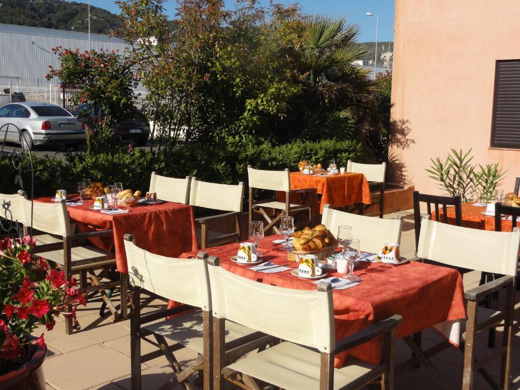 Hotel L'Hacienda Martigues Εξωτερικό φωτογραφία
