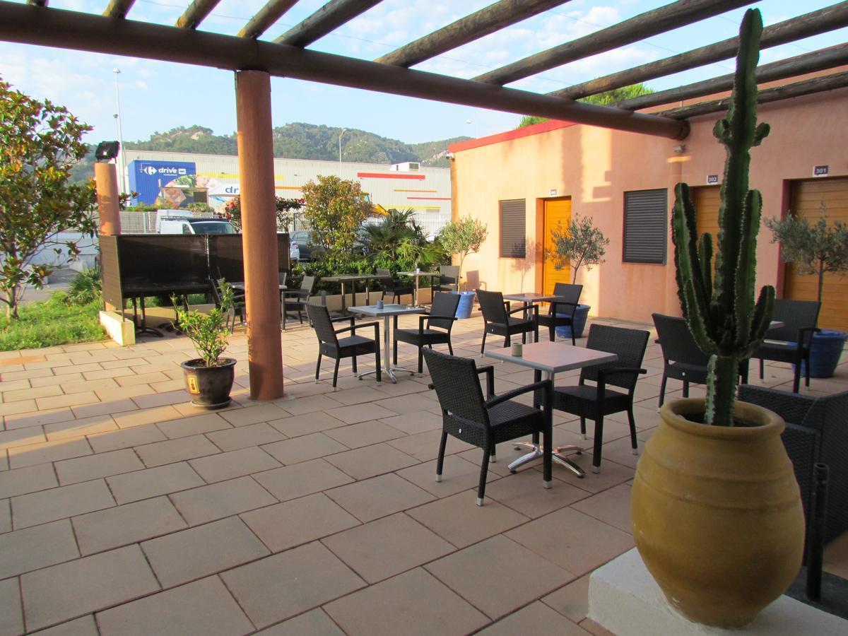 Hotel L'Hacienda Martigues Εξωτερικό φωτογραφία
